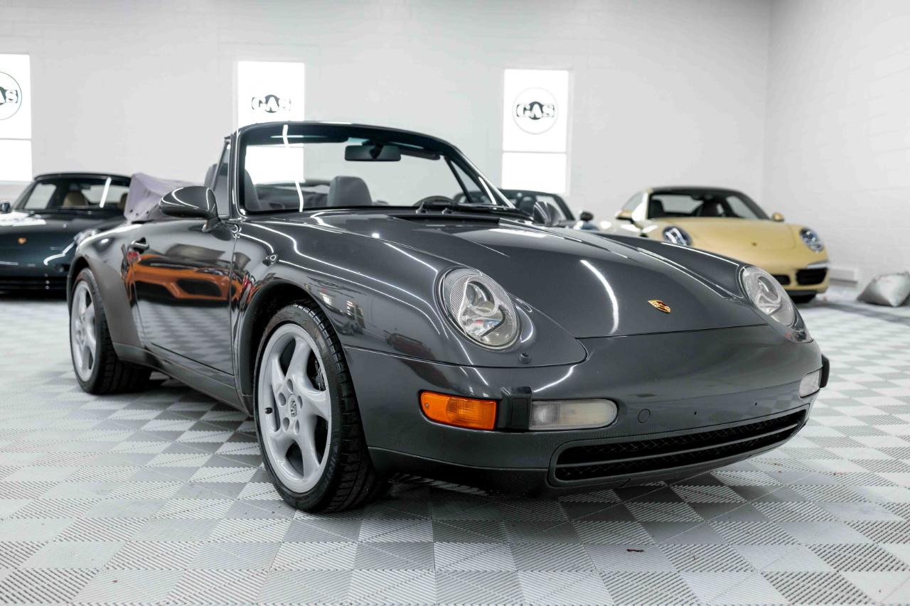 Porsche 911 Carrera Cabriolet 1997