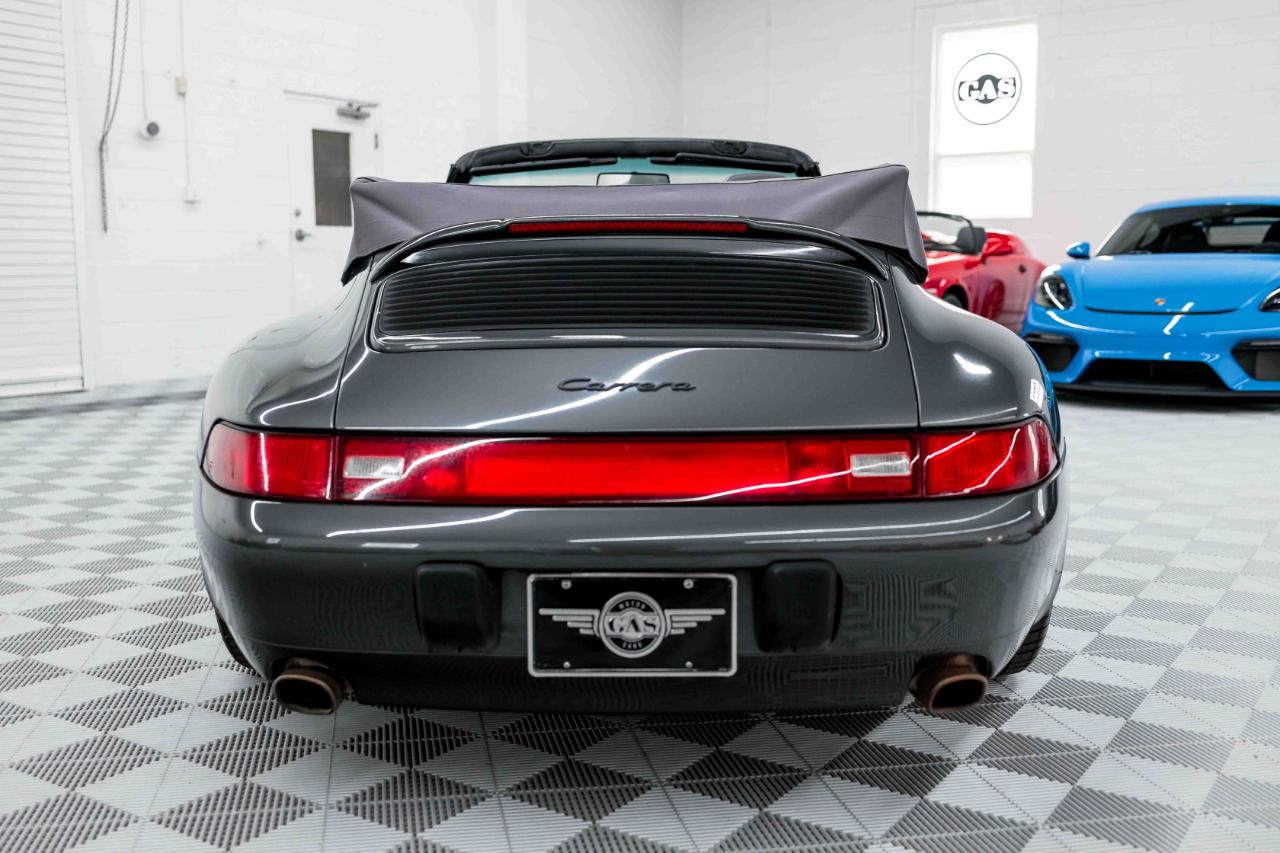 Porsche 911 Carrera Cabriolet 1997
