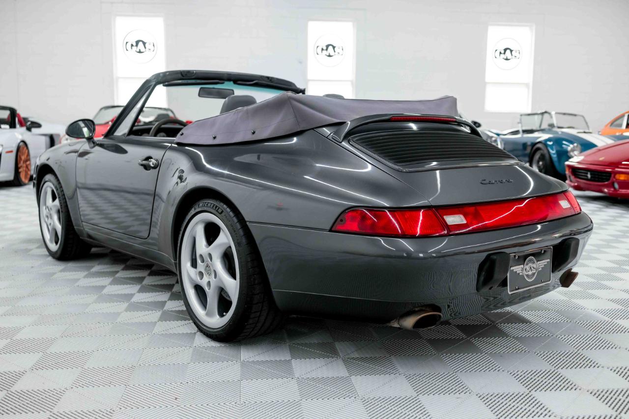 Porsche 911 Carrera Cabriolet 1997