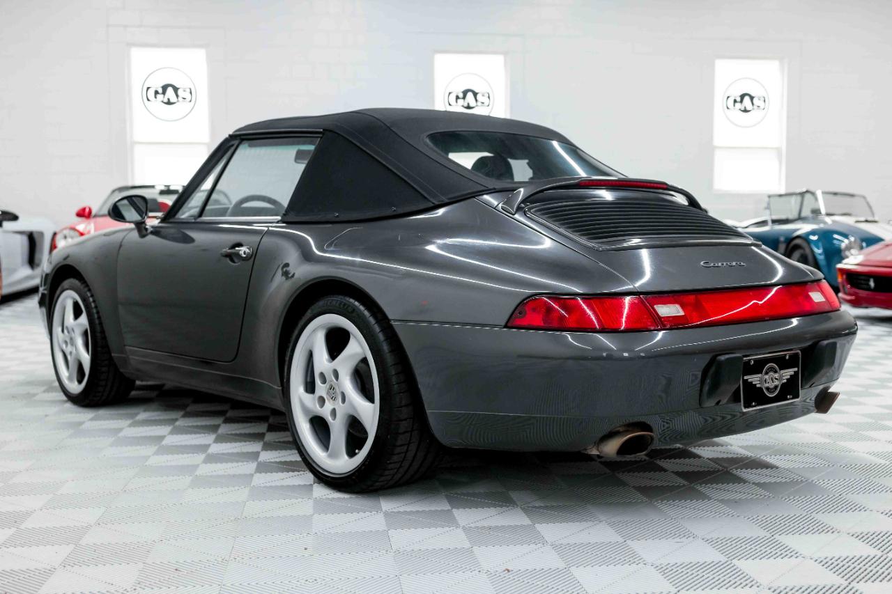 Porsche 911 Carrera Cabriolet 1997