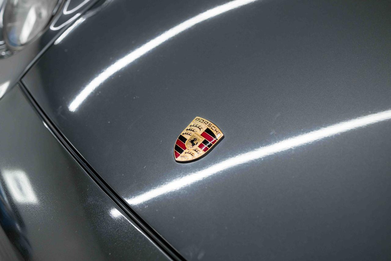 Porsche 911 Carrera Cabriolet 1997