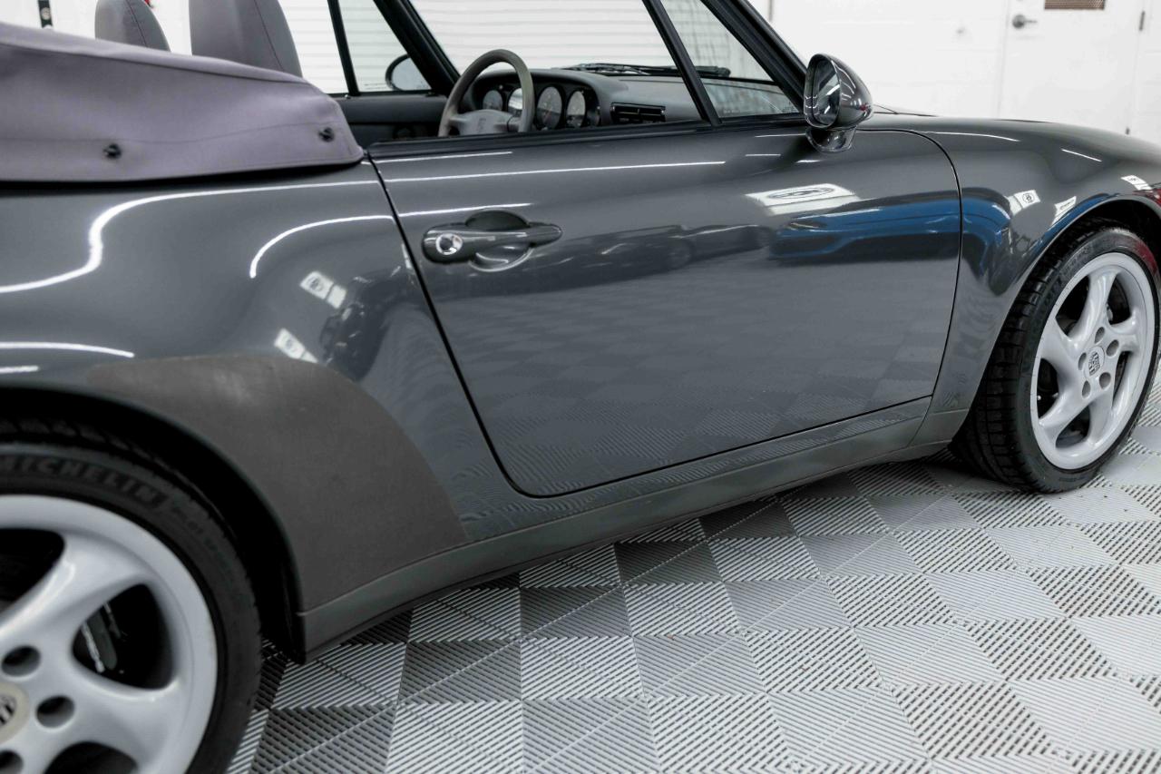 Porsche 911 Carrera Cabriolet 1997