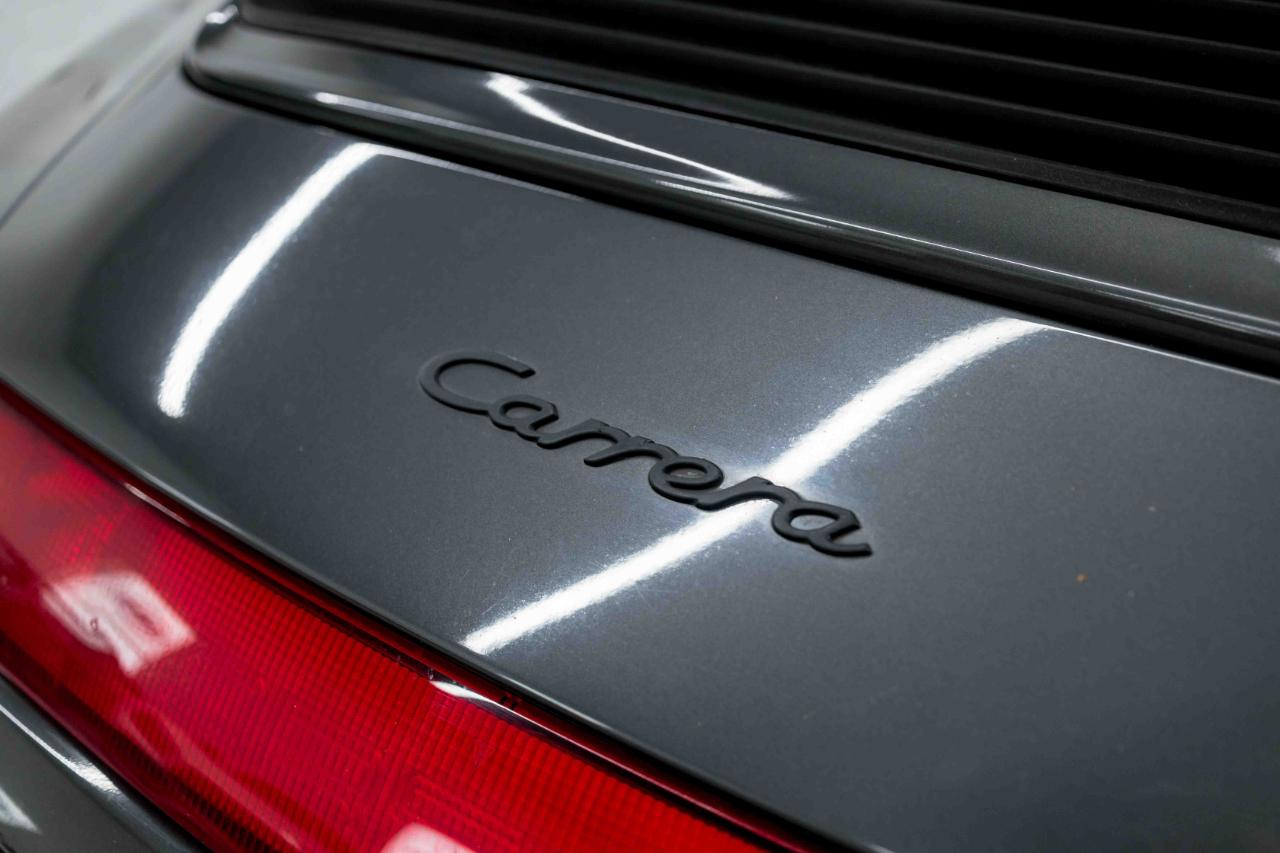 Porsche 911 Carrera Cabriolet 1997
