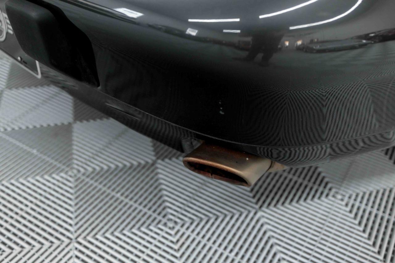 Porsche 911 Carrera Cabriolet 1997