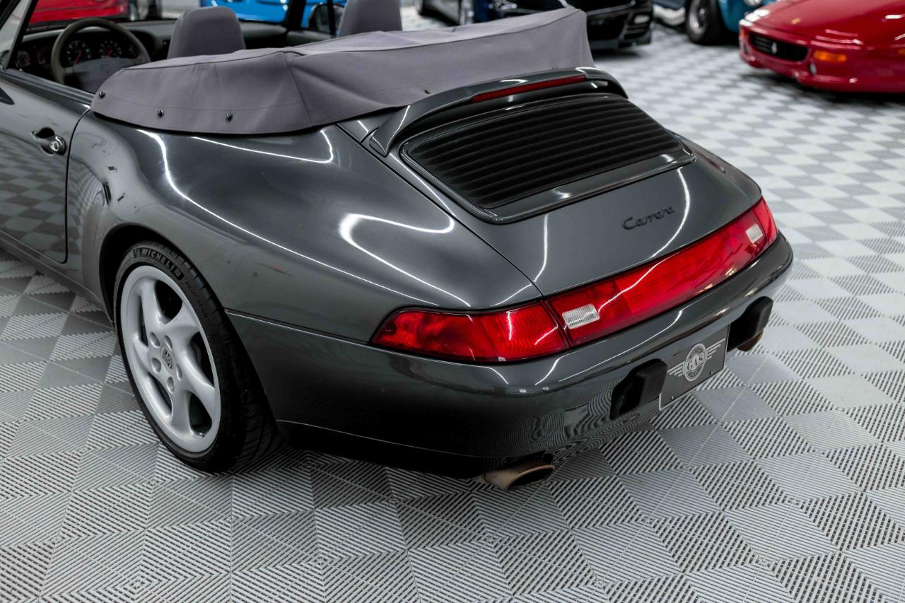 Porsche 911 Carrera Cabriolet 1997