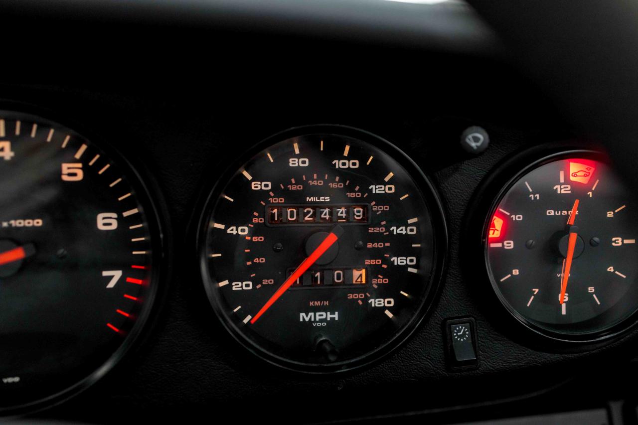 Porsche 911 Carrera Cabriolet 1997