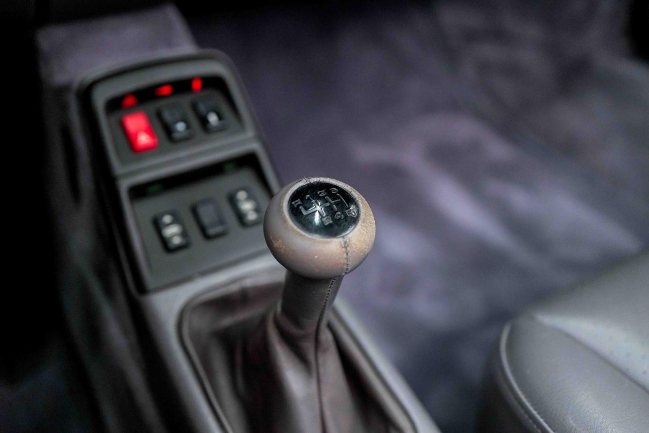 Porsche 911 Carrera Cabriolet 1997