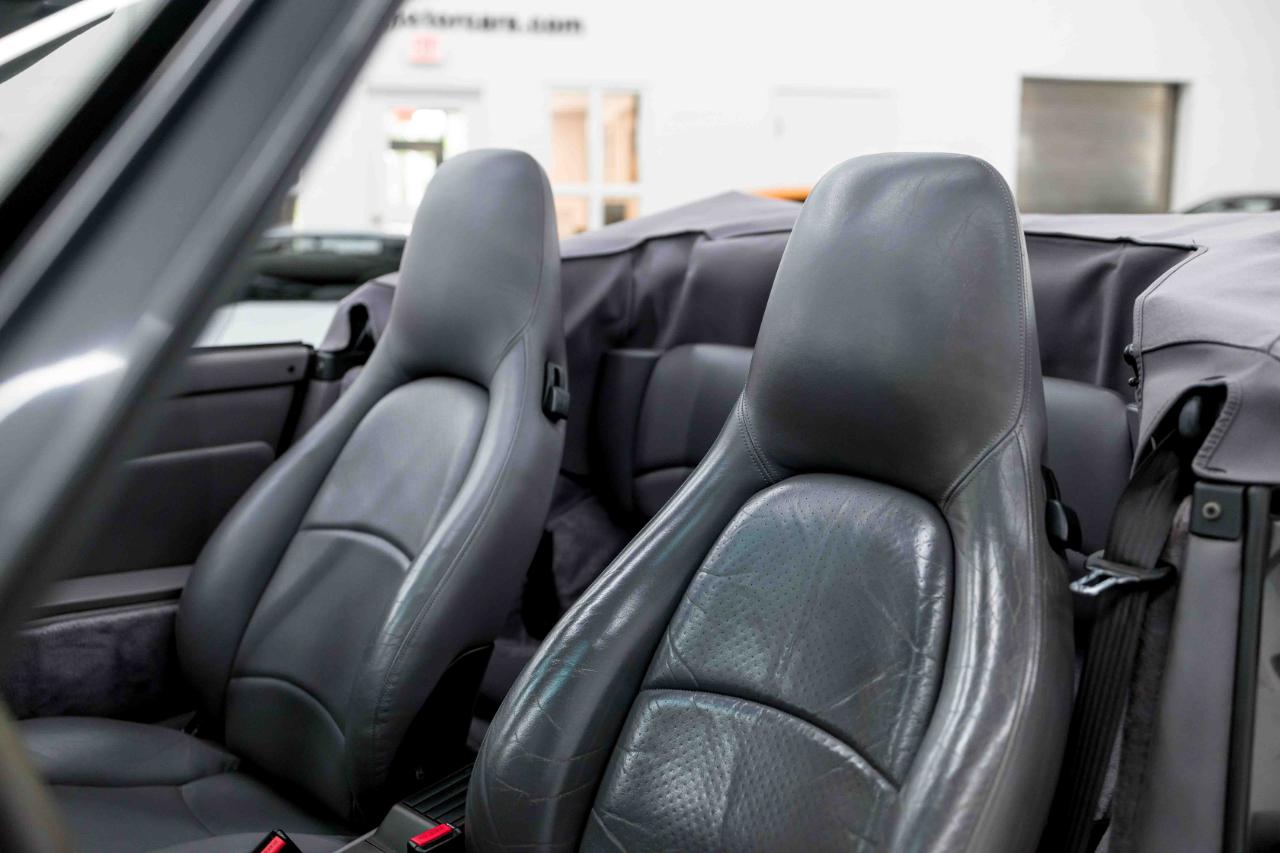 Porsche 911 Carrera Cabriolet 1997