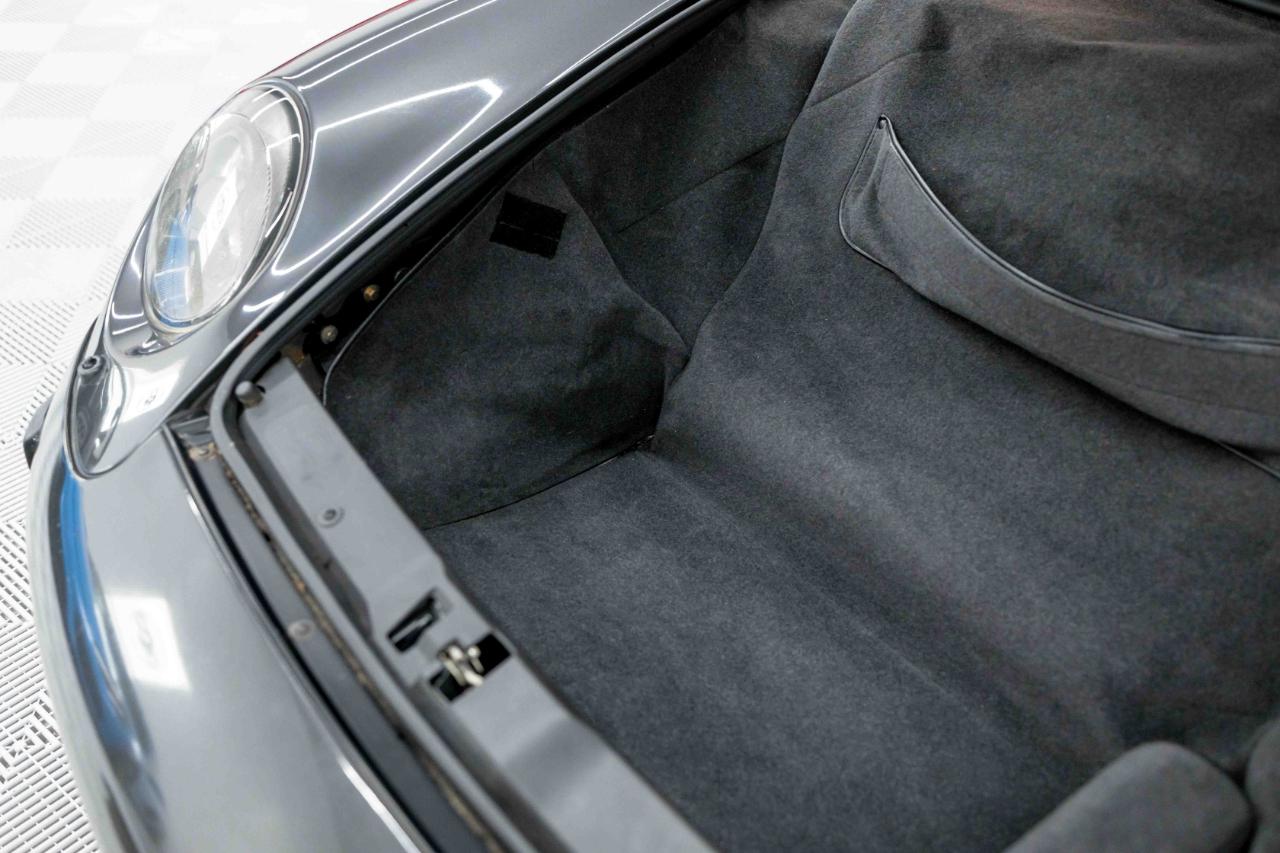 Porsche 911 Carrera Cabriolet 1997