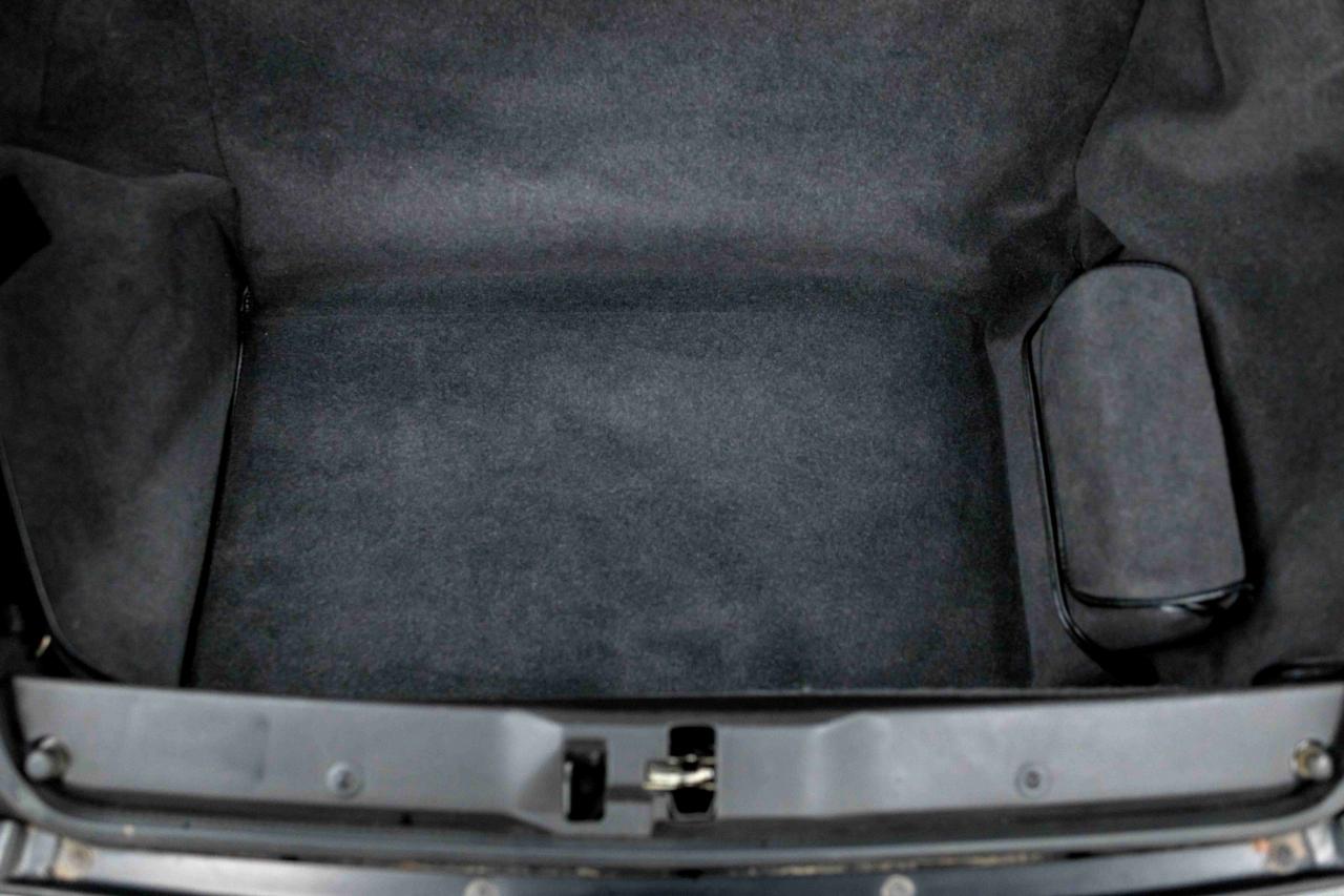 Porsche 911 Carrera Cabriolet 1997