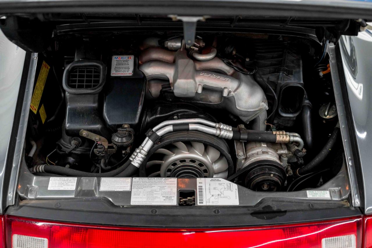 Porsche 911 Carrera Cabriolet 1997