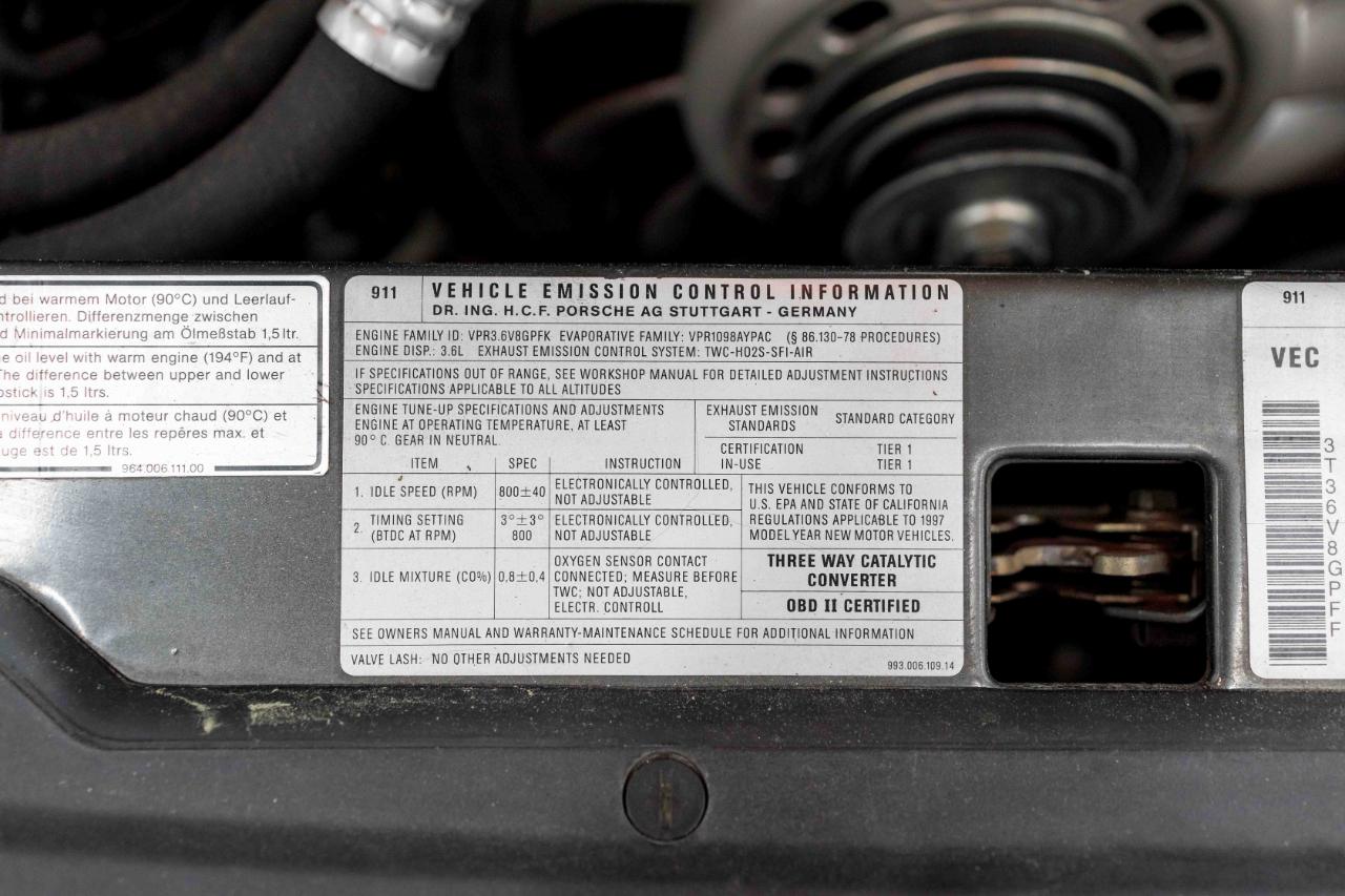 Porsche 911 Carrera Cabriolet 1997