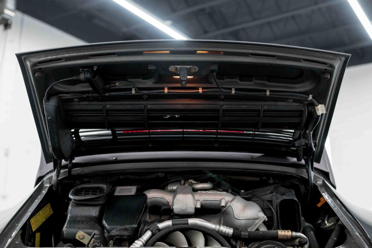 Porsche 911 Carrera Cabriolet 1997