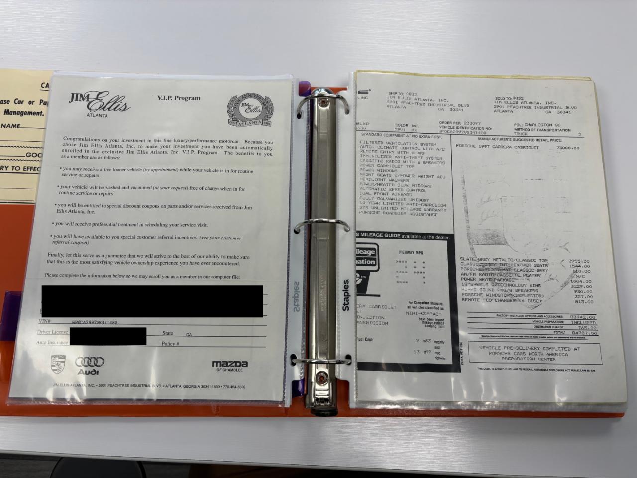 Porsche 911 Carrera Cabriolet 1997