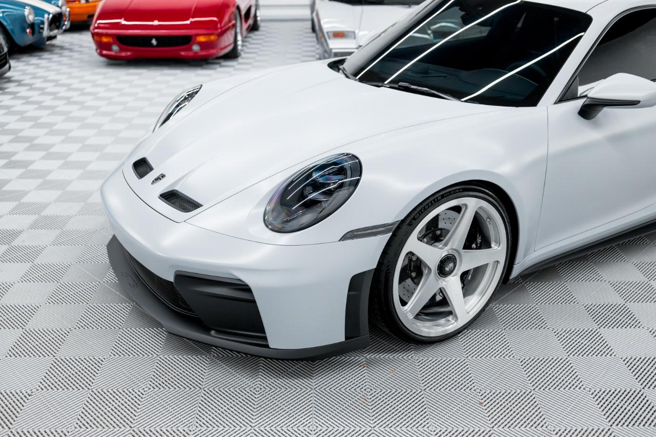 Porsche 911 GT3 Coupe w/Touring Package 2026