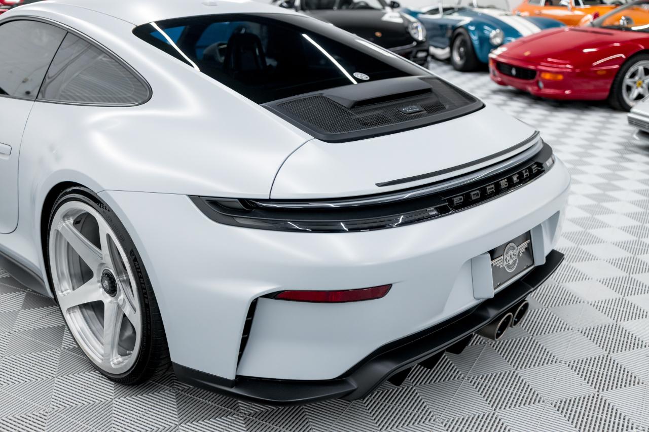 Porsche 911 GT3 Coupe w/Touring Package 2026