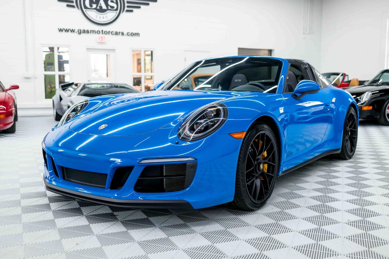 Porsche 911 Targa 4 GTS 2018