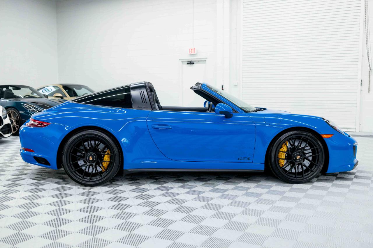 Porsche 911 Targa 4 GTS 2018