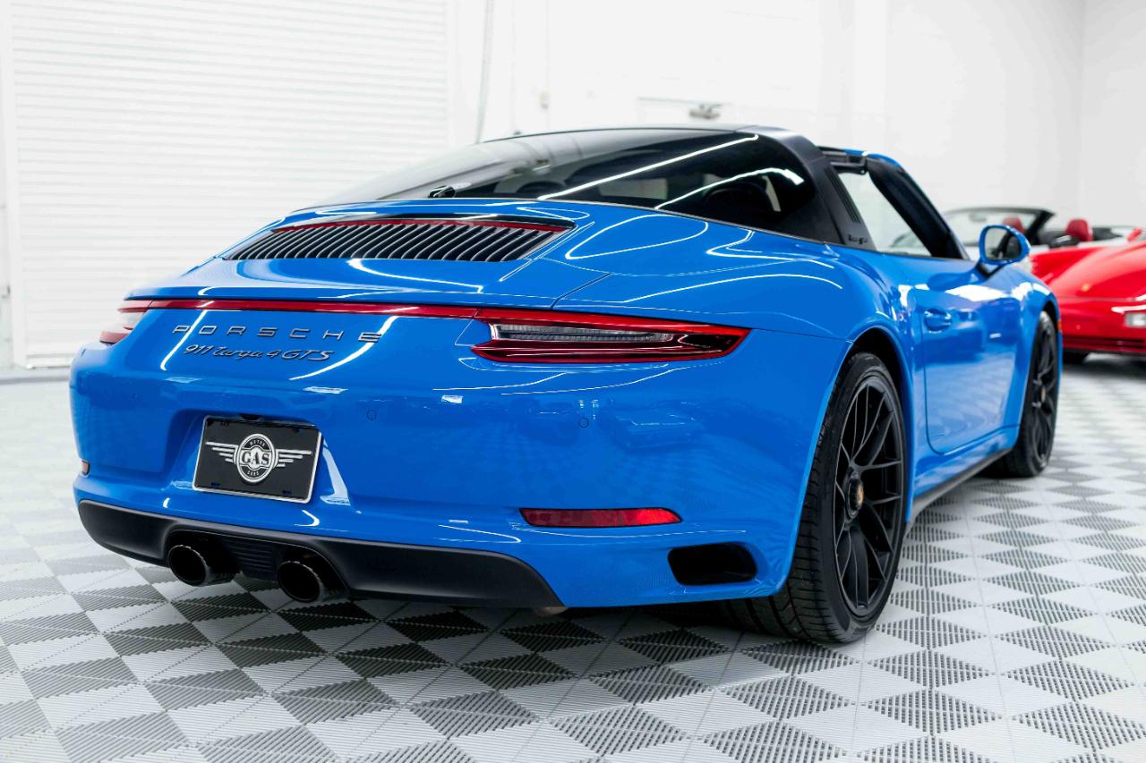 Porsche 911 Targa 4 GTS 2018