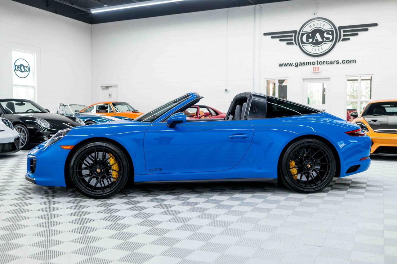 Porsche 911 Targa 4 GTS 2018