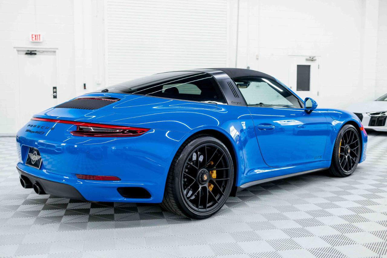Porsche 911 Targa 4 GTS 2018
