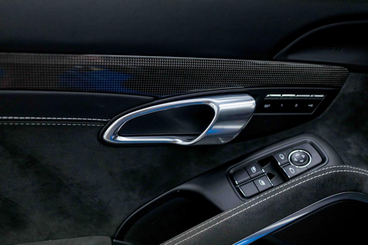 Porsche 911 Targa 4 GTS 2018