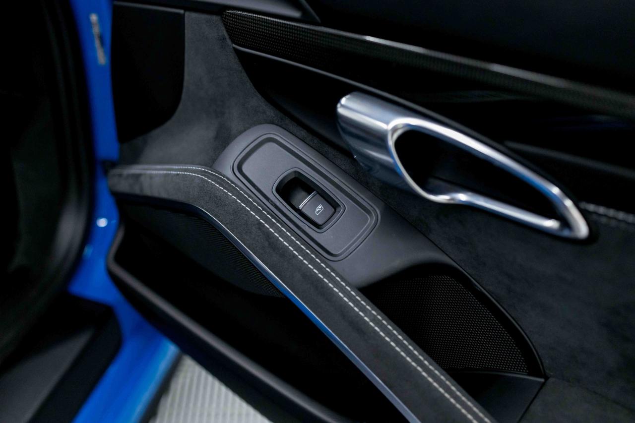 Porsche 911 Targa 4 GTS 2018