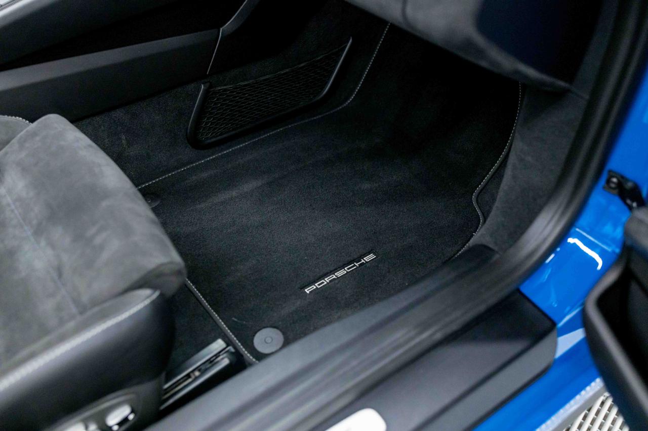 Porsche 911 Targa 4 GTS 2018