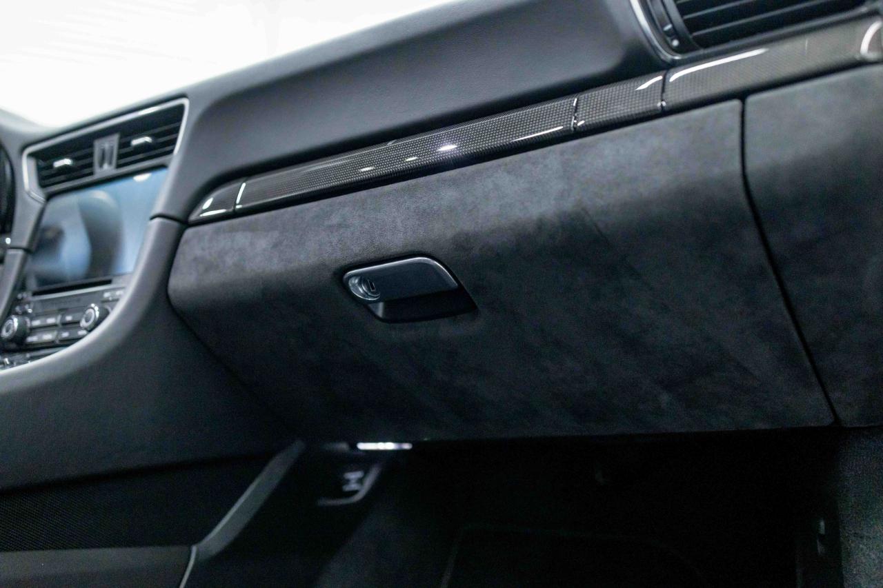 Porsche 911 Targa 4 GTS 2018