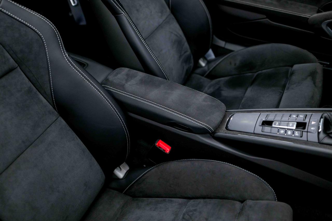 Porsche 911 Targa 4 GTS 2018