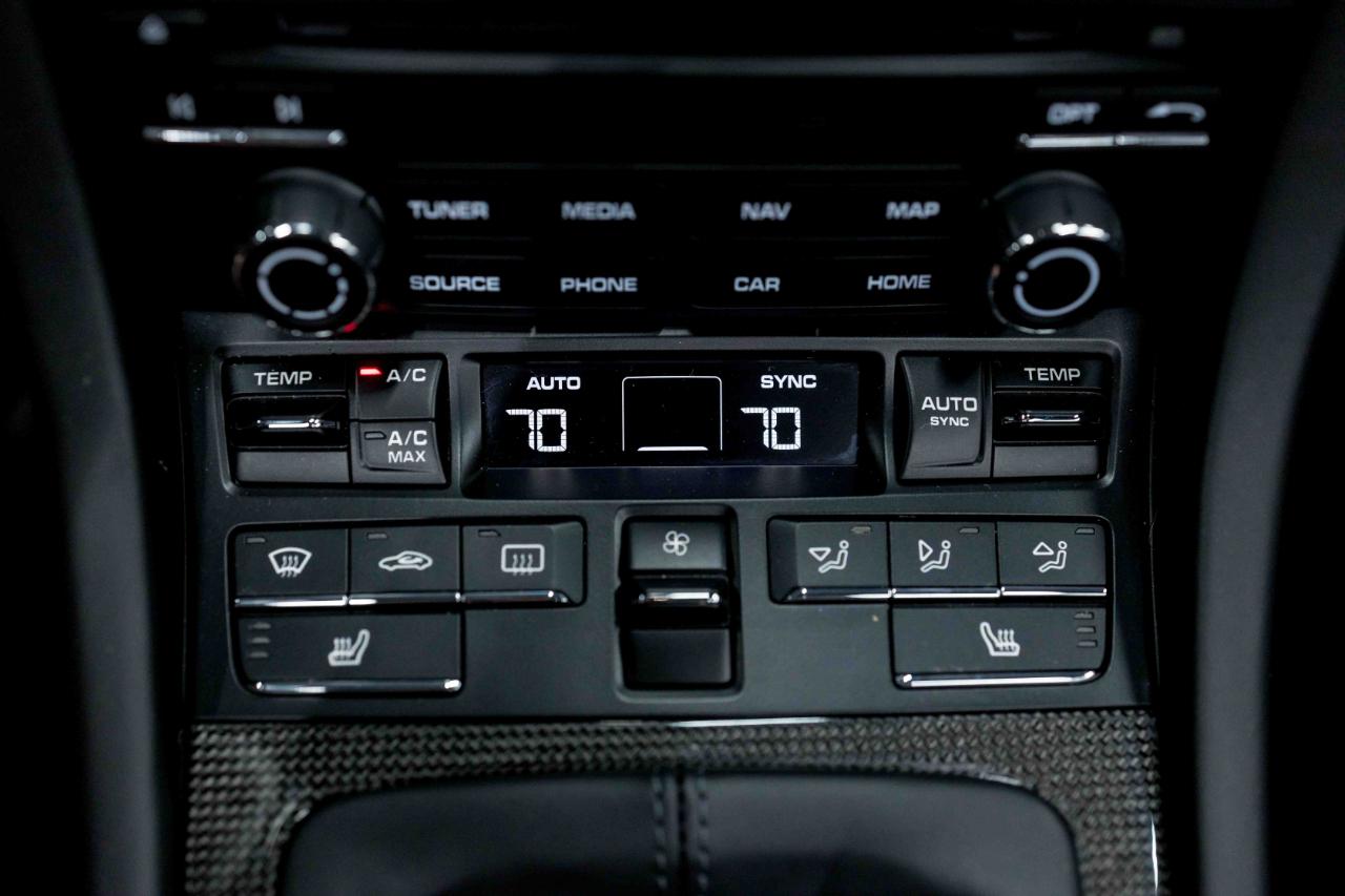 Porsche 911 Targa 4 GTS 2018