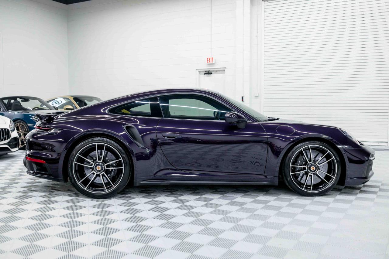 Porsche 911 Turbo S 2022