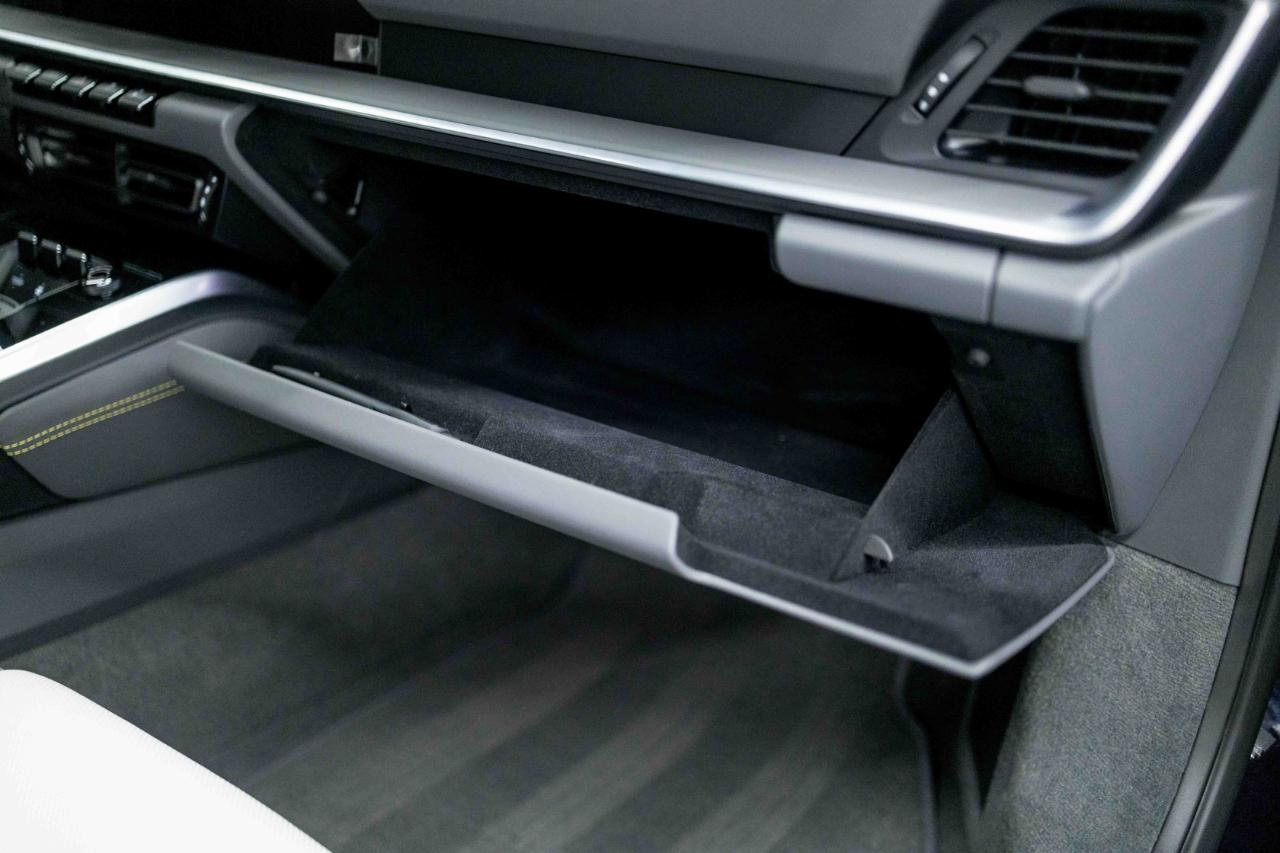 Porsche 911 Turbo S 2022