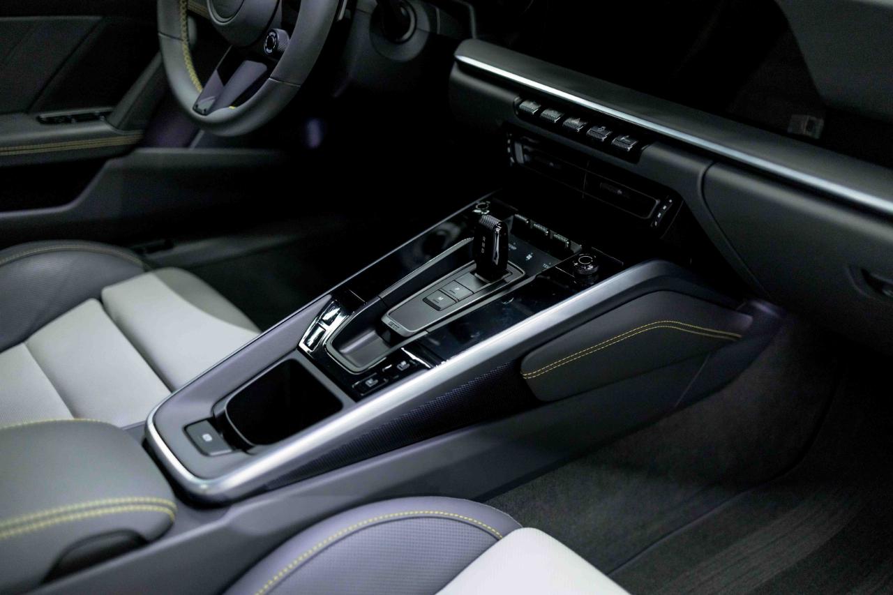 Porsche 911 Turbo S 2022