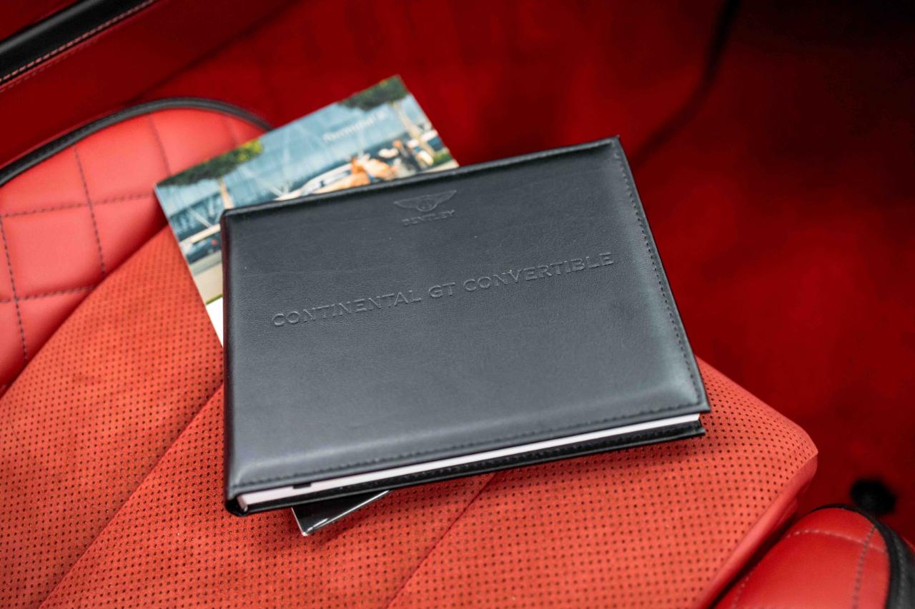 Bentley Continental GT Speed Convertible 2022