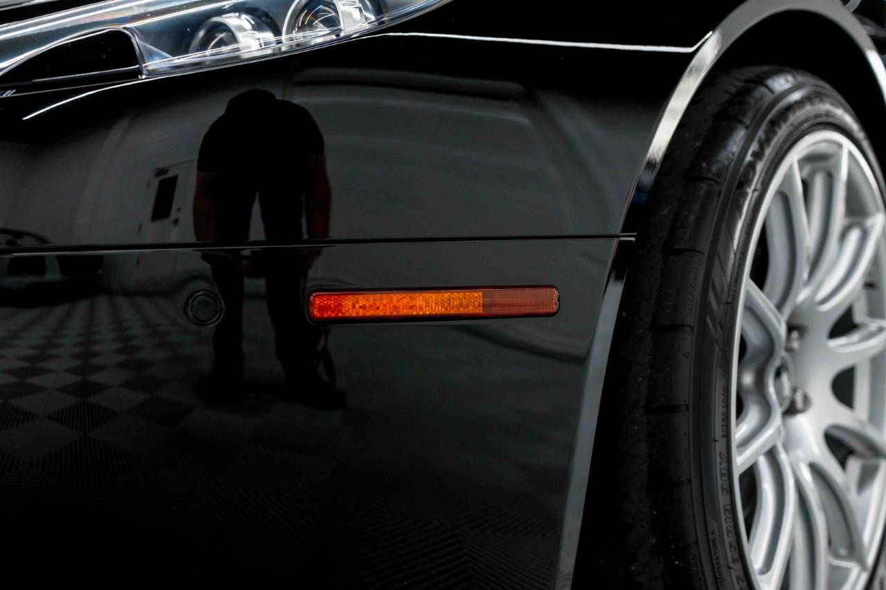 Aston Martin V8 Vantage 2dr Cpe Sportshift N420 2011