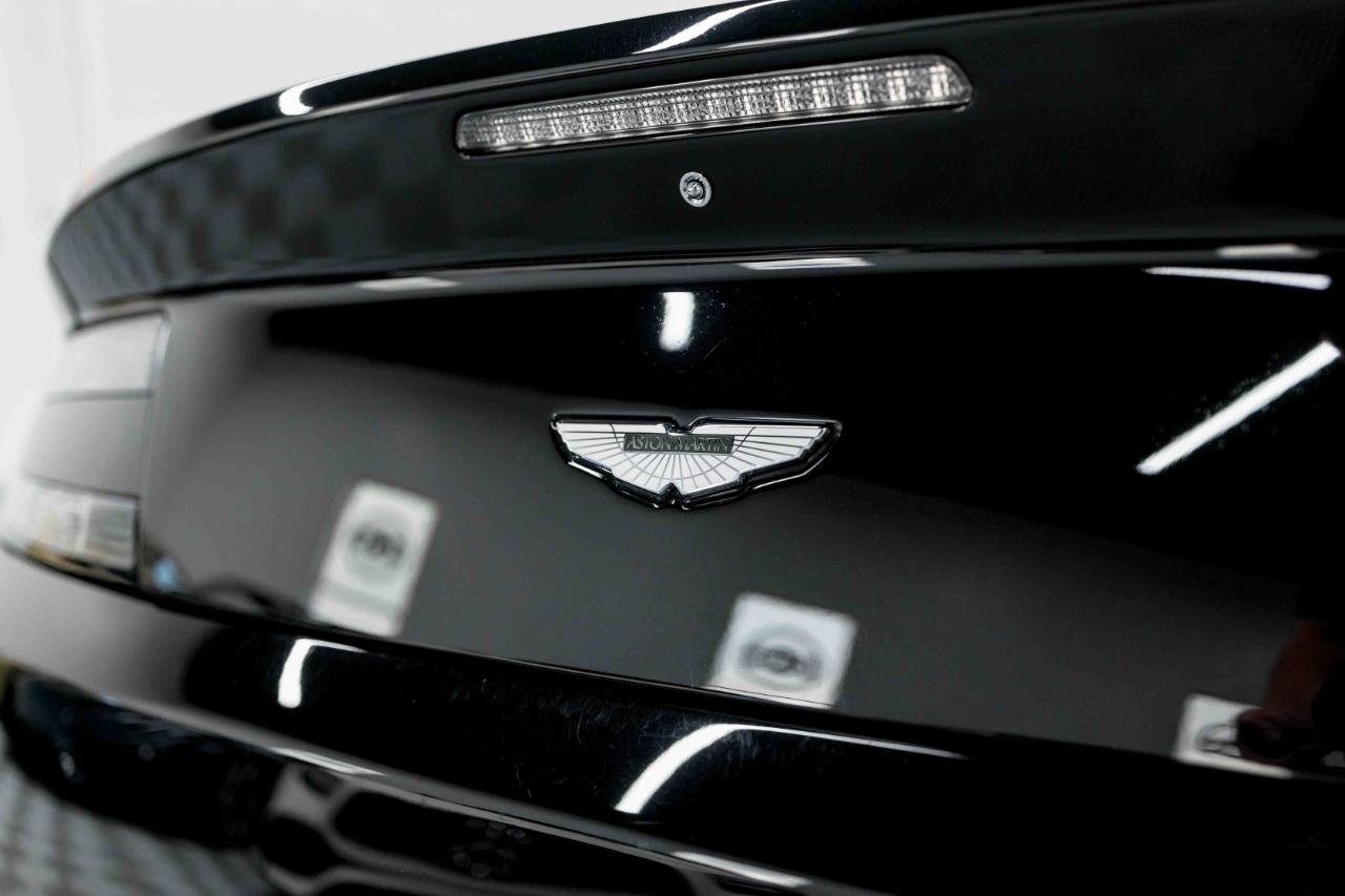 Aston Martin V8 Vantage 2dr Cpe Sportshift N420 2011