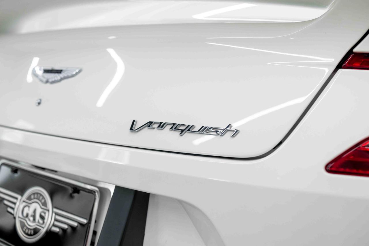 Aston Martin Vanquish Coupe 2016