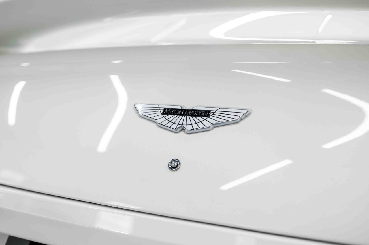 Aston Martin Vanquish Coupe 2016