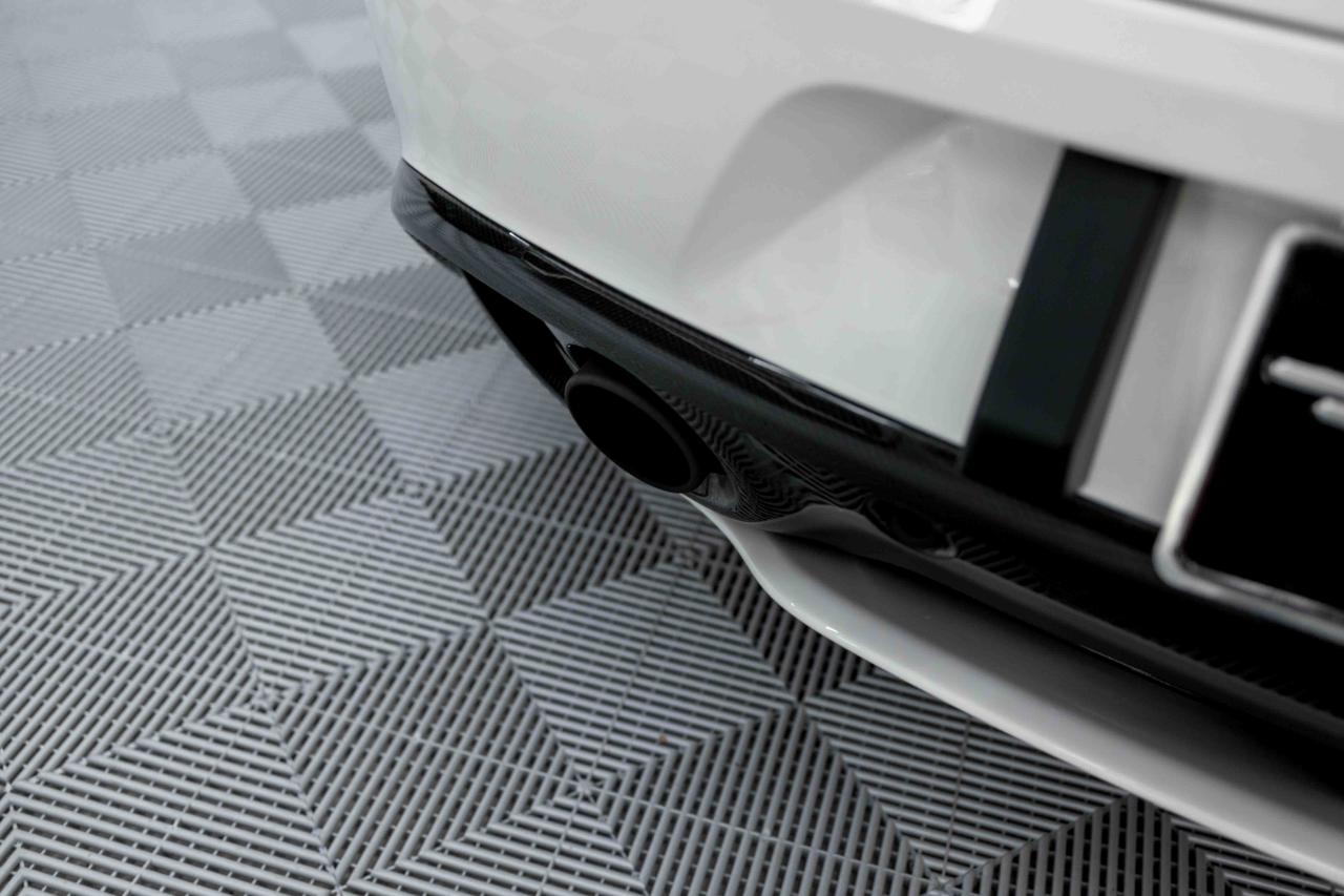 Aston Martin Vanquish Coupe 2016