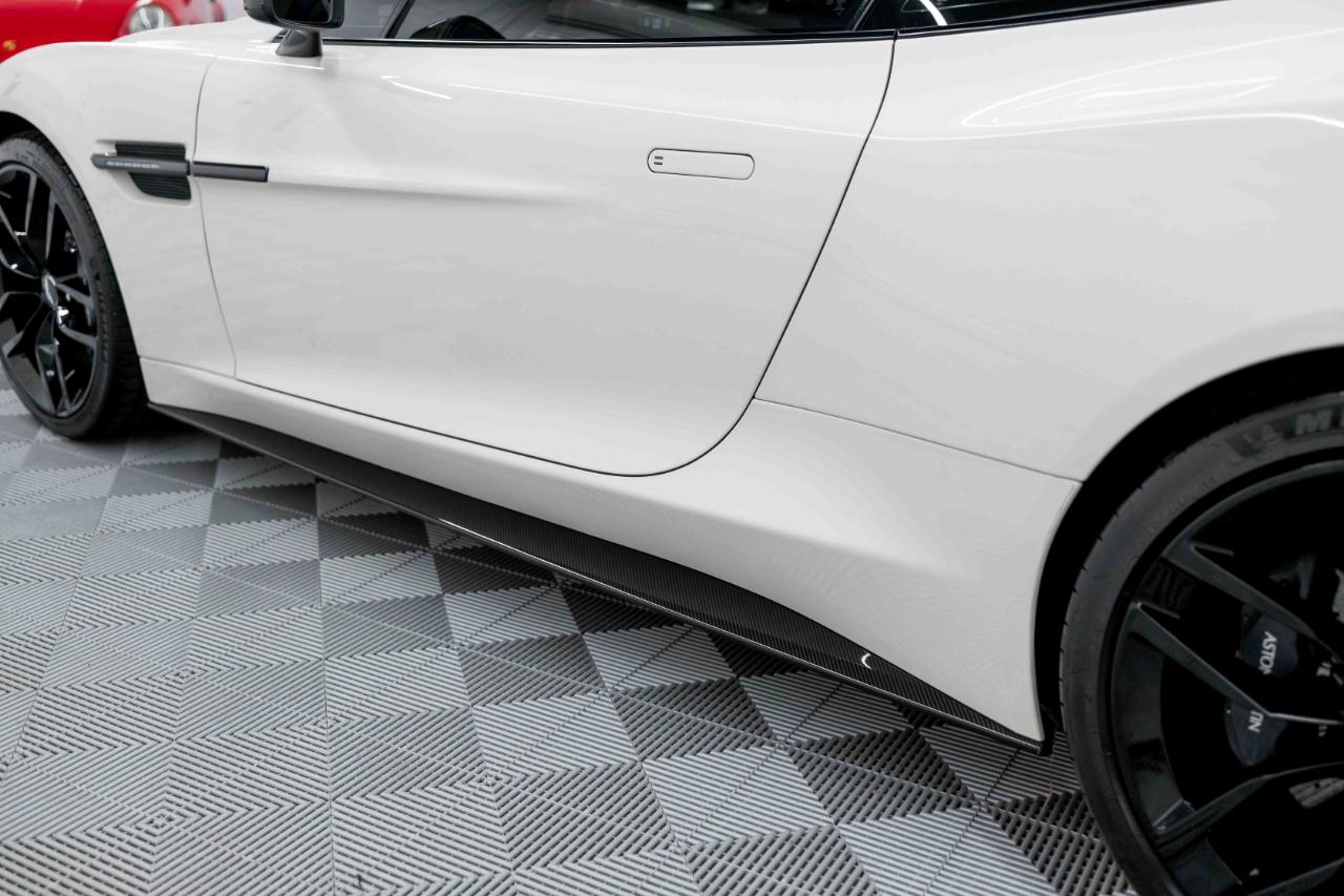 Aston Martin Vanquish Coupe 2016