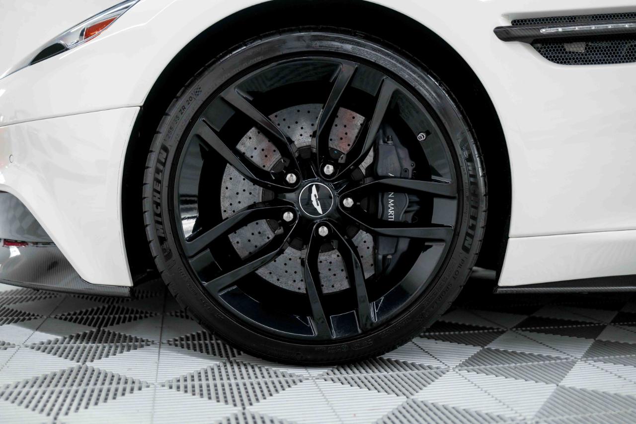 Aston Martin Vanquish Coupe 2016