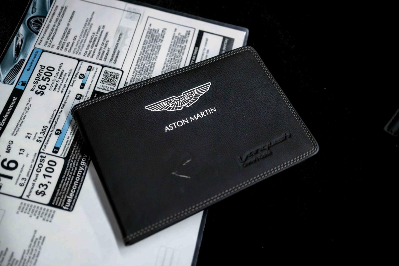 Aston Martin Vanquish Coupe 2016