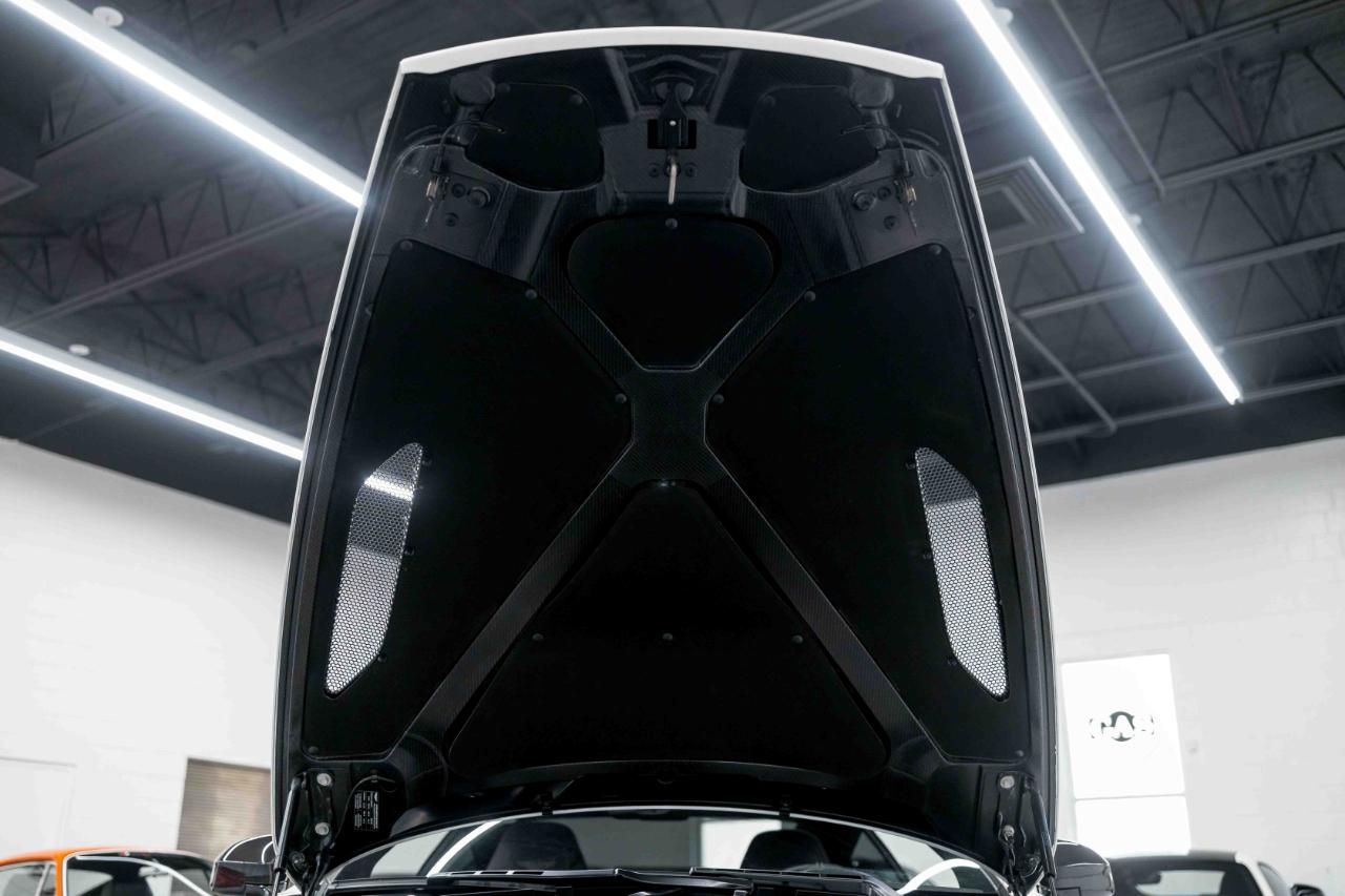 Aston Martin Vanquish Coupe 2016