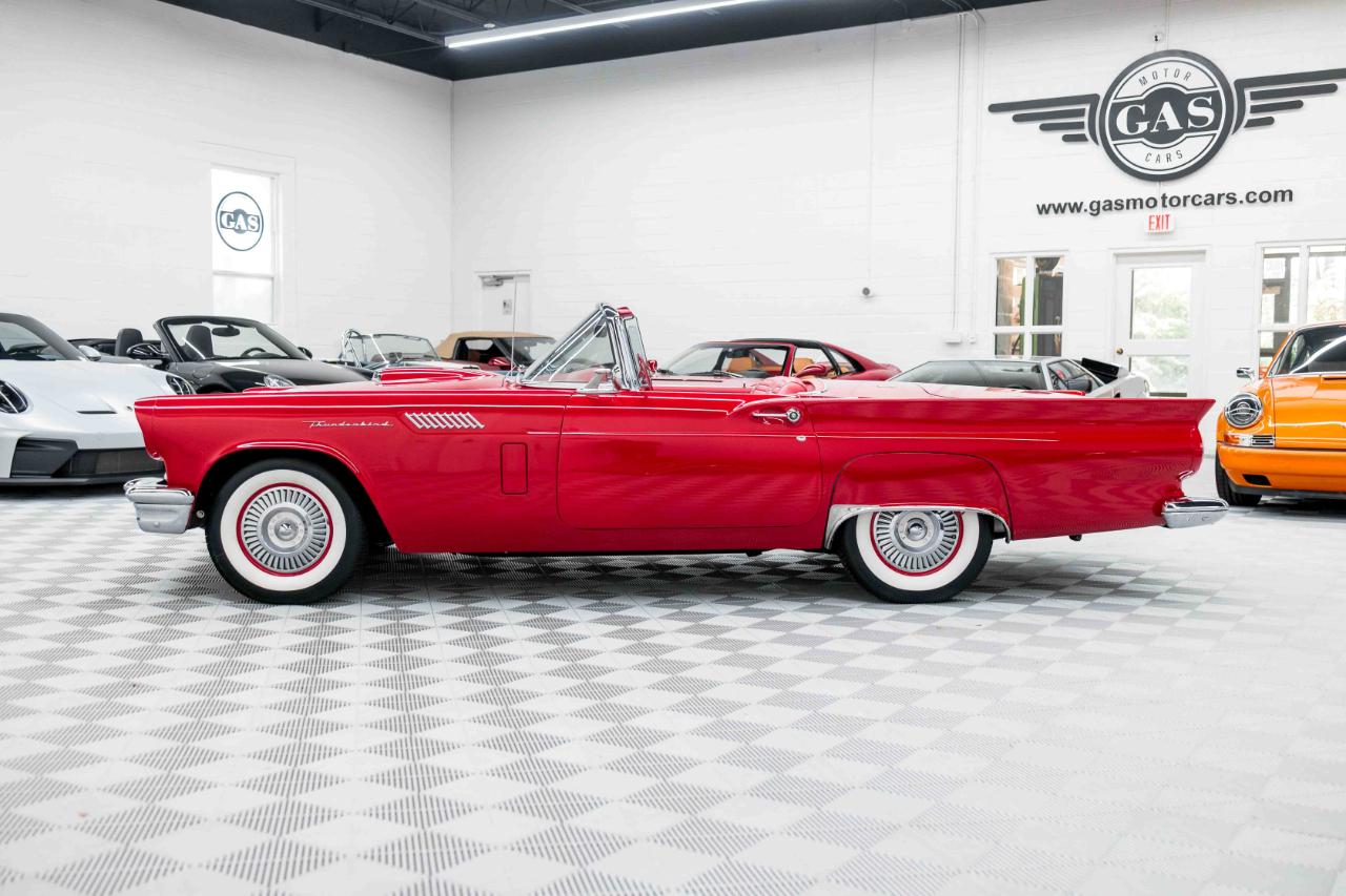 Ford Thunderbird Base 2D Convertible 1957