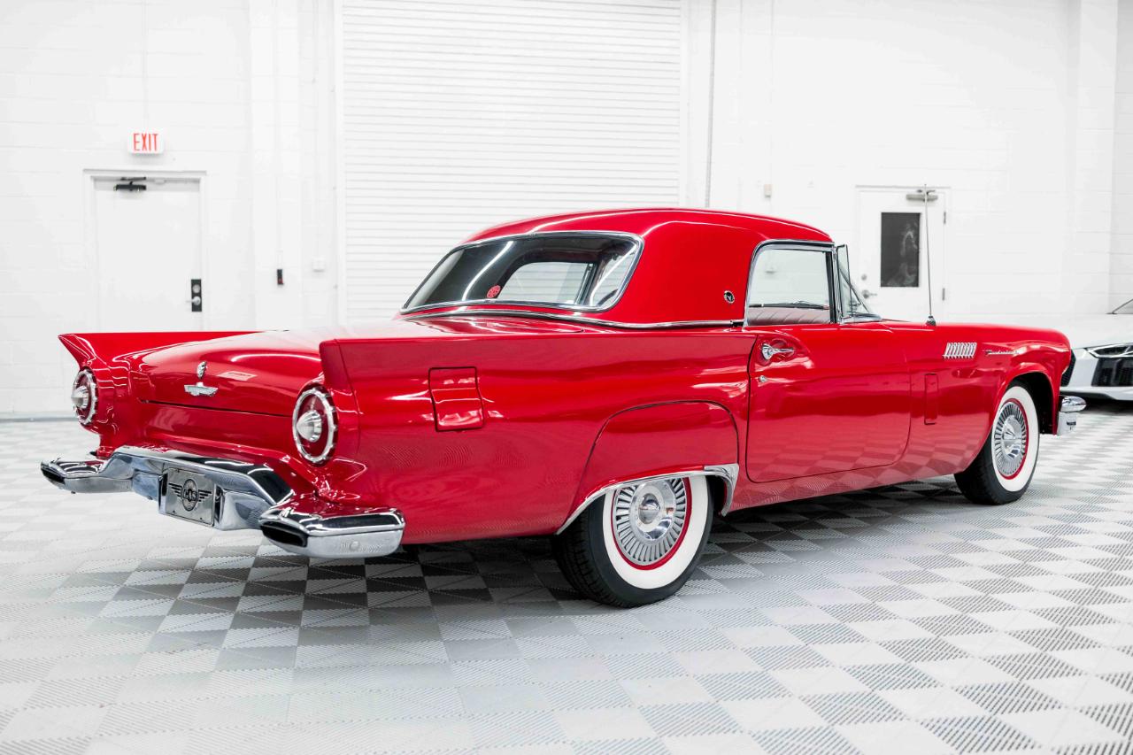 Ford Thunderbird Base 2D Convertible 1957
