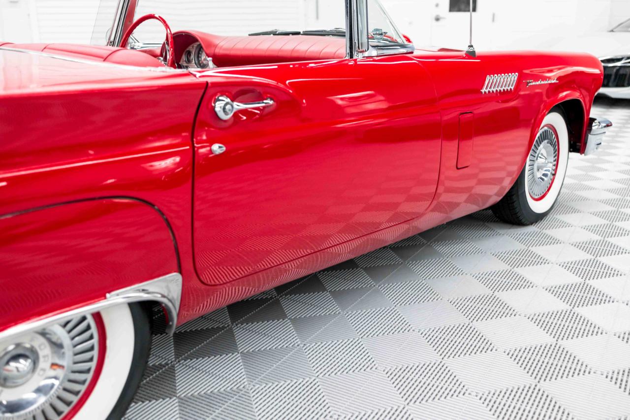 Ford Thunderbird Base 2D Convertible 1957