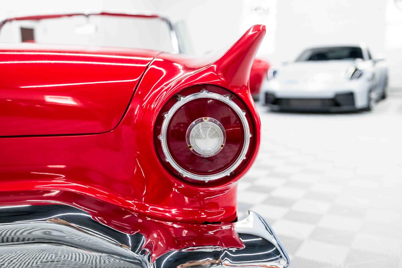 Ford Thunderbird Base 2D Convertible 1957