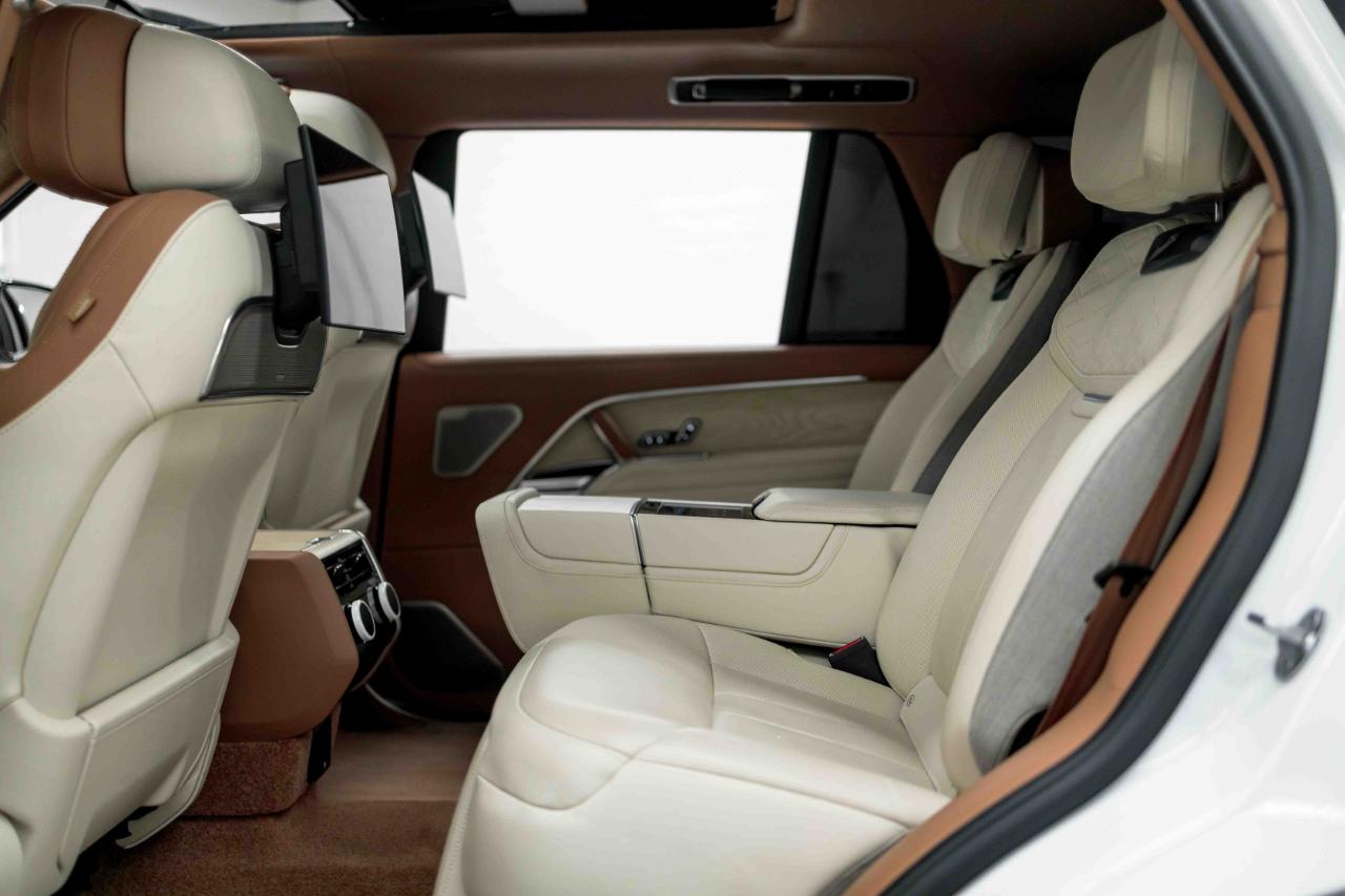 Land Rover Range Rover SV LWB 5 2024
