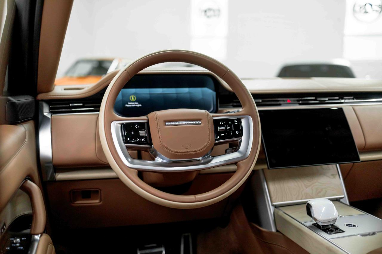 Land Rover Range Rover SV LWB 5 2024